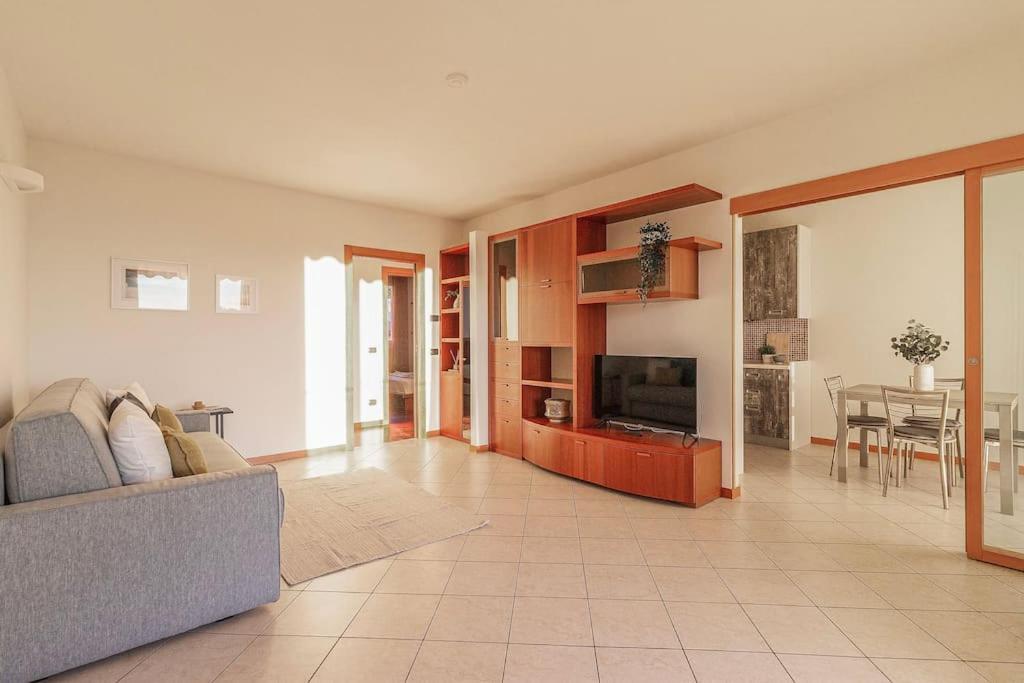 Appartamento Bellavista Con Ac E Posto Auto A Brunate Como Exteriör bild