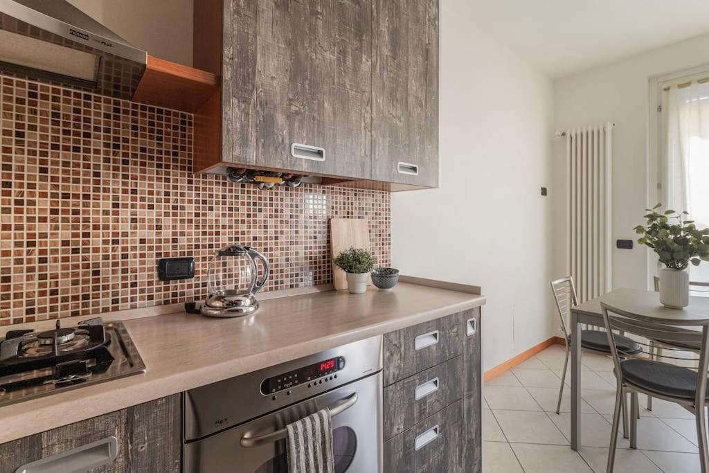 Appartamento Bellavista Con Ac E Posto Auto A Brunate Como Exteriör bild