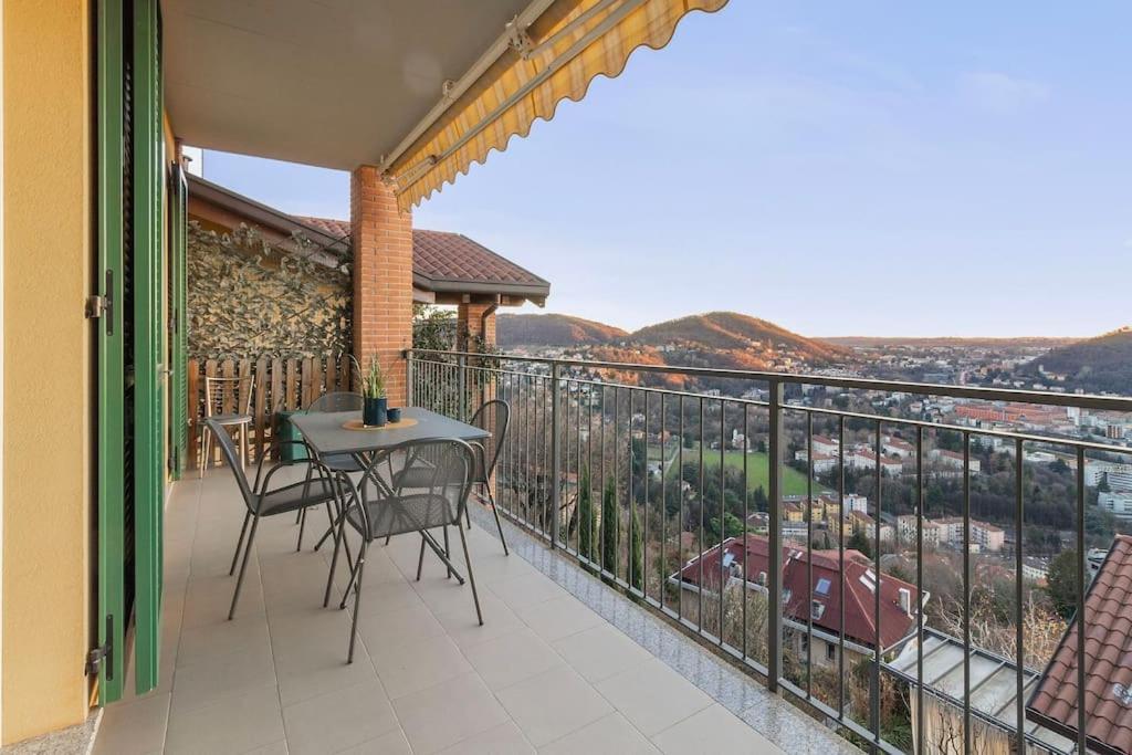 Appartamento Bellavista Con Ac E Posto Auto A Brunate Como Exteriör bild